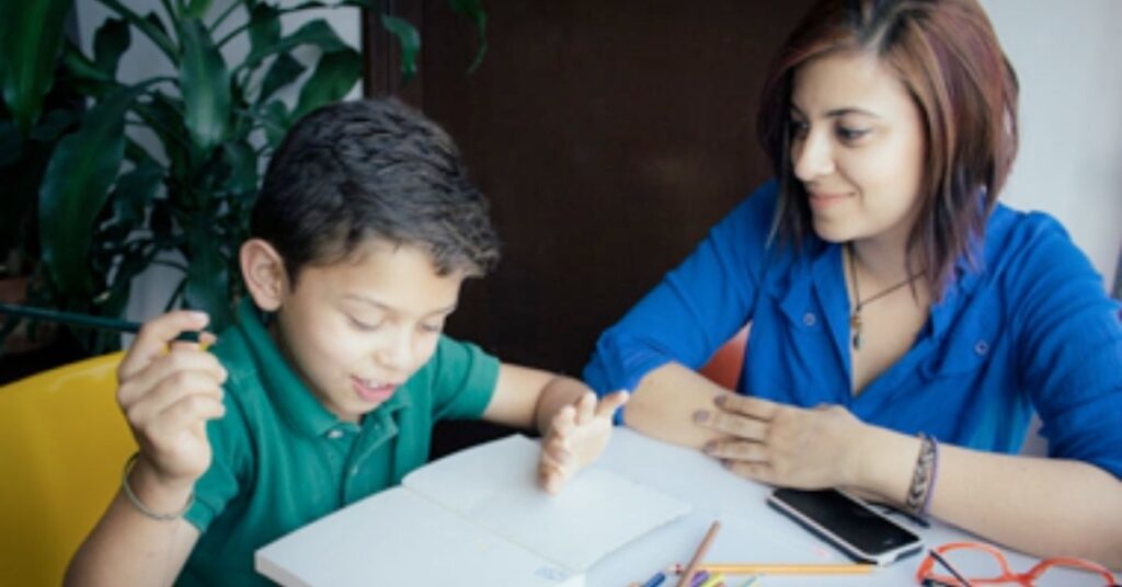 Programa de Becas para Hijos de Madres Trabajadoras