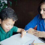 Programa de Becas para Hijos de Madres Trabajadoras